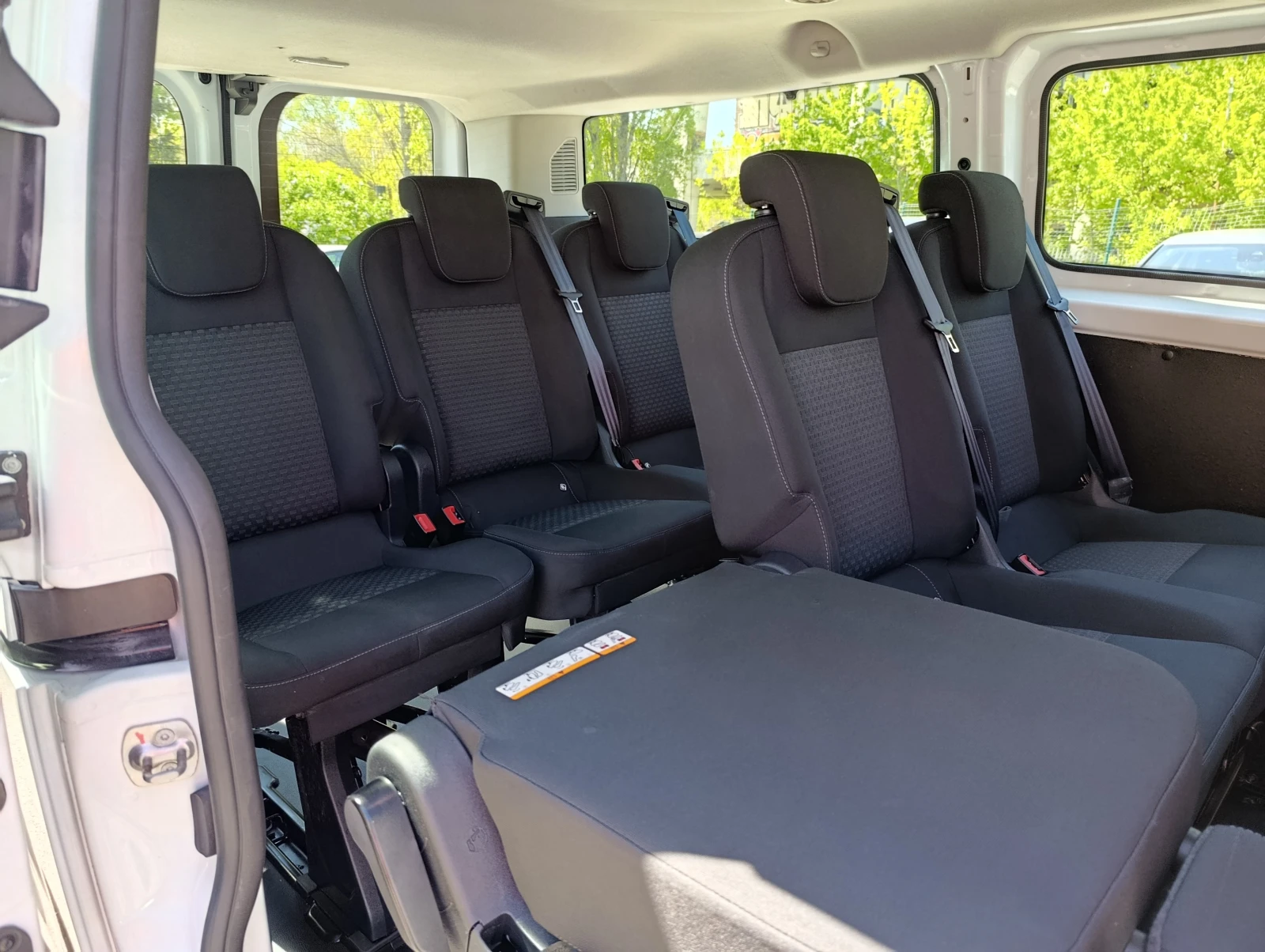 Ford Transit Custom Custom 2.0 ТDCI 8+ 1 Закупен от Б, снимка 8 - Бусове и автобуси - 54721740