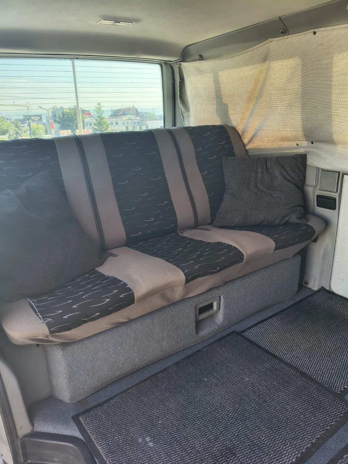VW Multivan, снимка 6 - Бусове и автобуси - 55075498