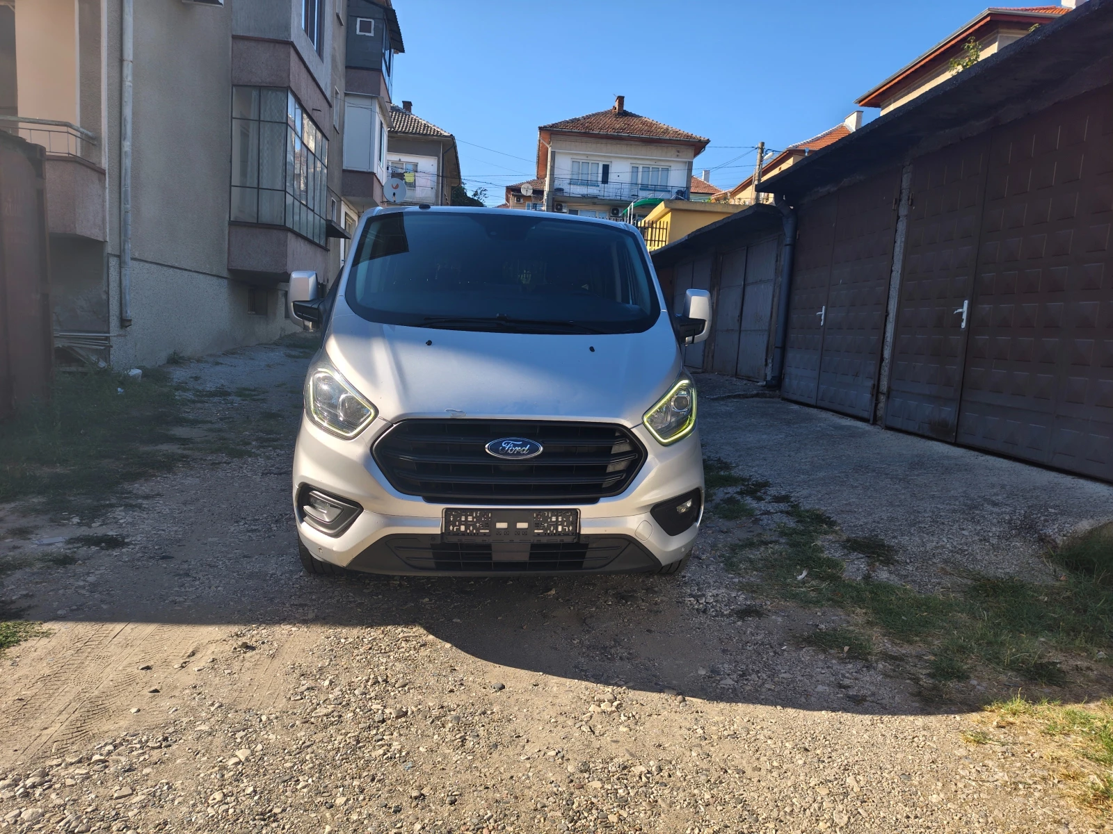 Ford Transit Custom Trend 9места, снимка 2 - Бусове и автобуси - 55742677