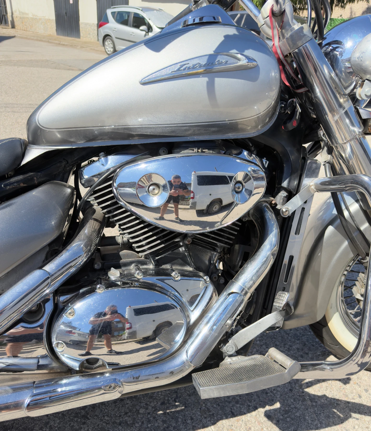 Suzuki Intruder, снимка 11 - Мотоциклети и мототехника - 55793017