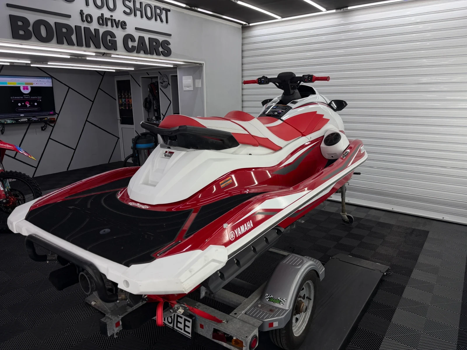 Джет Yamaha GP1800R, снимка 3 - Воден транспорт - 55679660