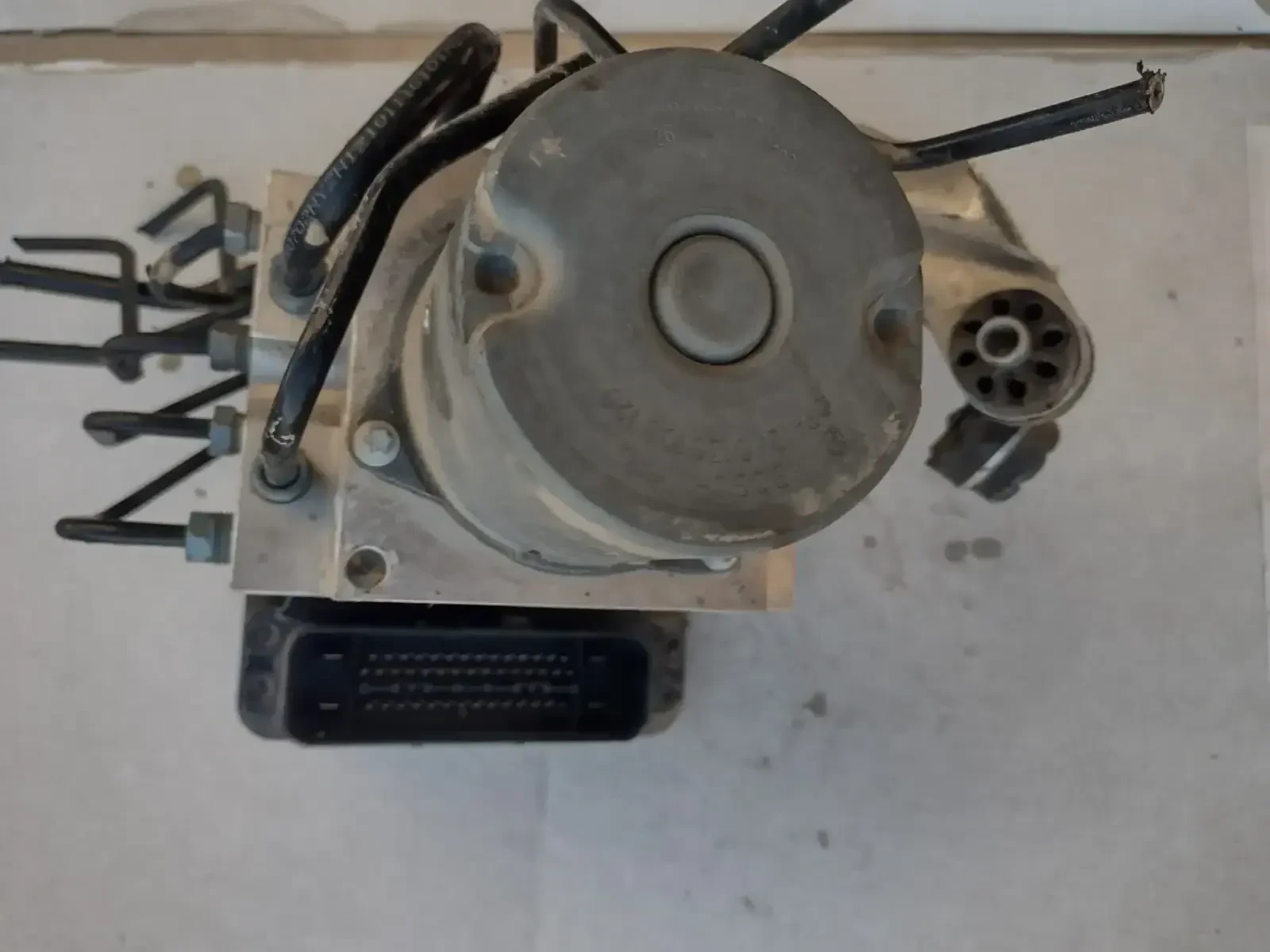 DXC F01-4WD ACC 6854040  6854042   ABS ����� BMW7 F01    0265960416  0 265 960 416  0130108129 | Mobile.bg � ����������� 3