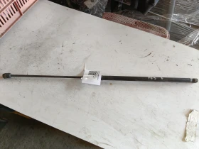 ����� �� �������� �� ���������� ������ ����� 3C0823359A VW Passat