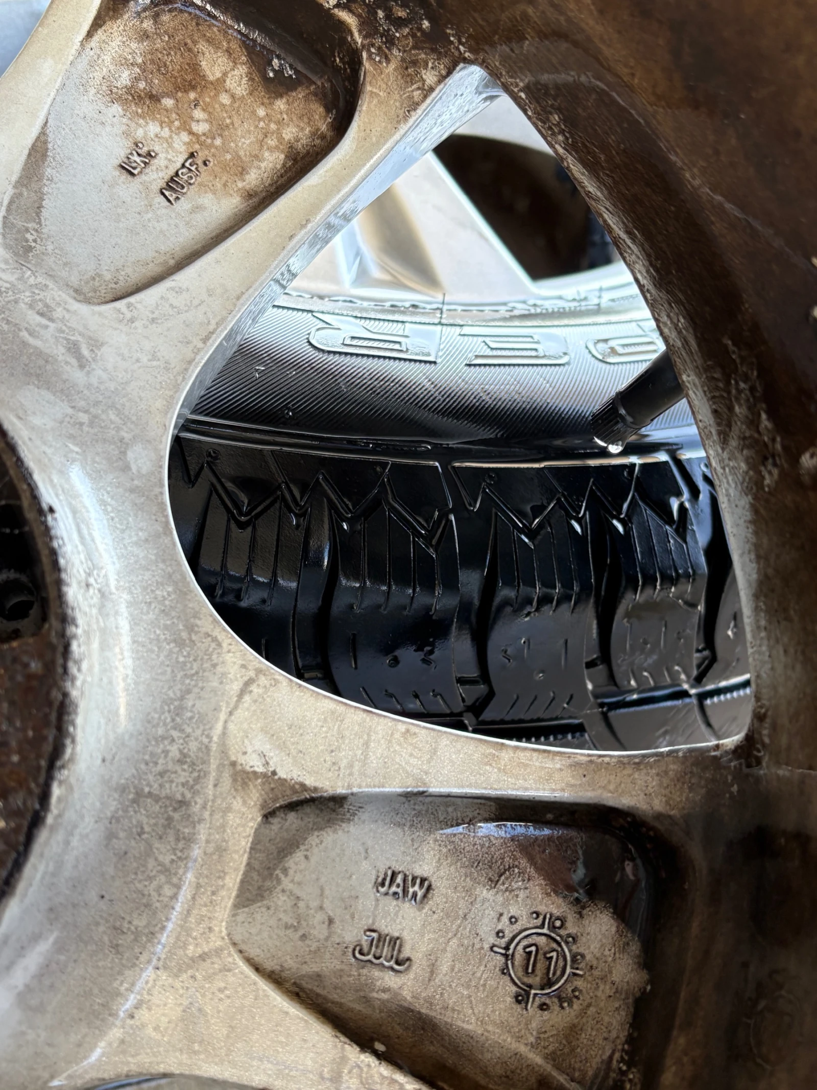    235/65R17  Mercedes-Benz ML | Mobile.bg   3