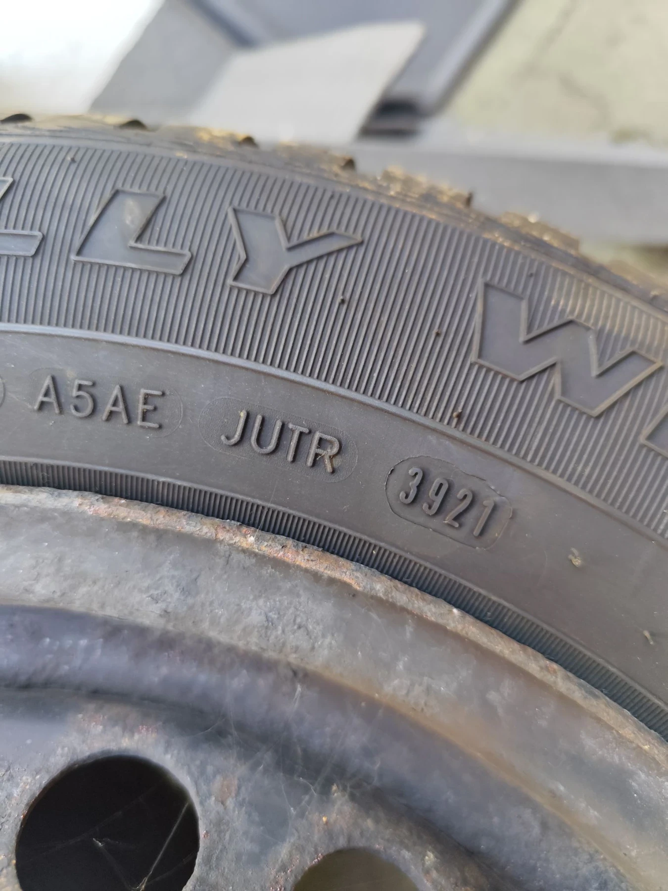 Гуми с джанти Kelly 195/65R15, снимка 5 - Гуми и джанти - 55923316