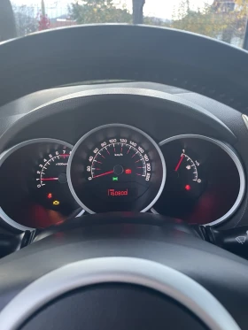 Kia Venga 1.6 бензин / ГАЗ, снимка 4