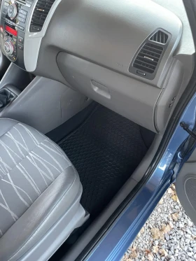 Kia Venga 1.6 бензин / ГАЗ, снимка 9