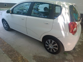 Chevrolet Aveo, снимка 6