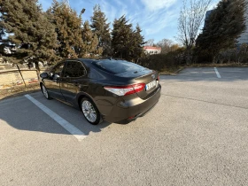 Toyota Camry Luxury, снимка 5