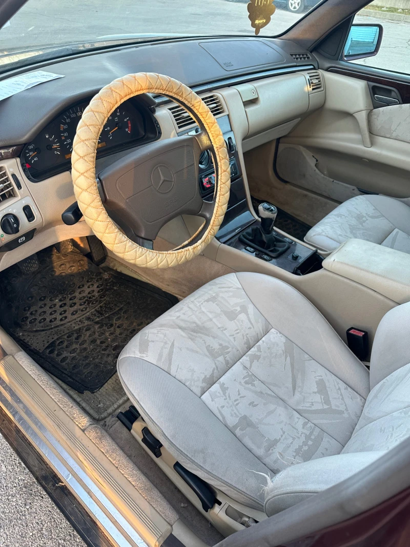 Mercedes-Benz E 290 2.9d, снимка 6 - Автомобили и джипове - 46347022