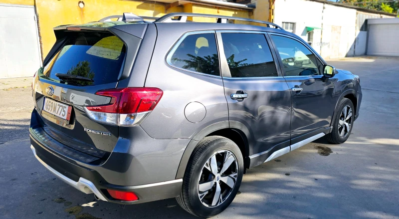 Subaru Forester 2.5i PREMIER, снимка 3 - Автомобили и джипове - 47428081