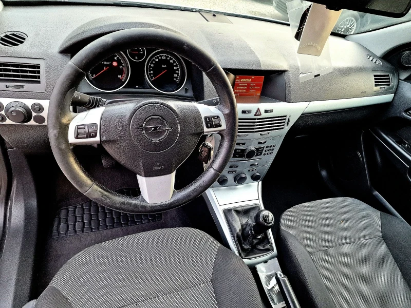 Opel Astra GTC COUPE FACELIFT, снимка 10 - Автомобили и джипове - 47972132