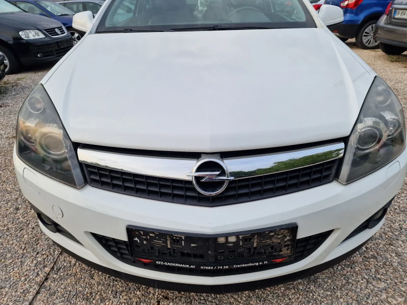 Opel Astra GTC COUPE FACELIFT, снимка 14 - Автомобили и джипове - 47972132