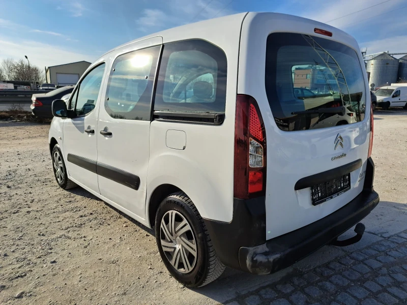 Citroen Berlingo 1.6hdi/2013/90кс/EUR5 , снимка 4 - Автомобили и джипове - 49115971