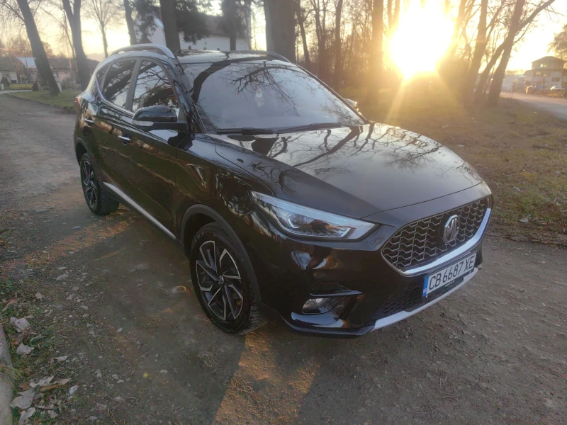 Mg Zs, снимка 2 - Автомобили и джипове - 49367803