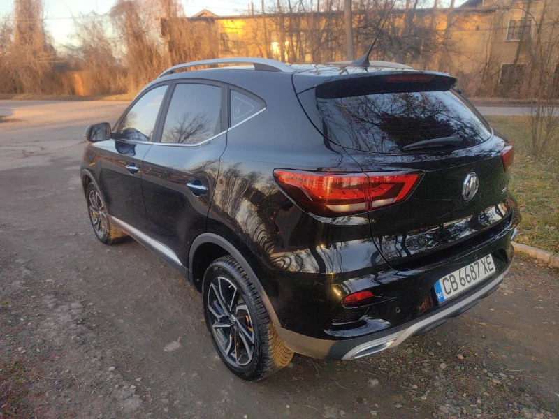 Mg Zs, снимка 4 - Автомобили и джипове - 49367803