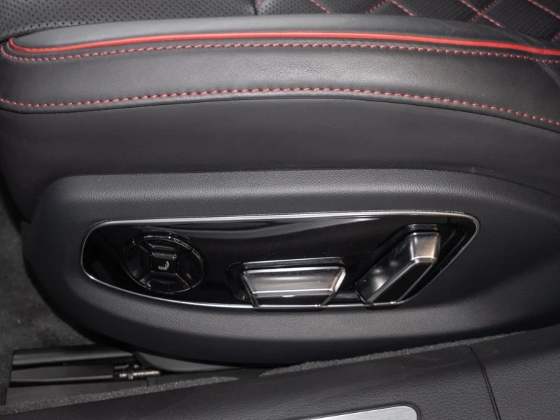 Audi S8 QUATTRO MATRIX B&O HEAD UP 360 PANO AUDI-EXCLUSIVE, снимка 5 - Автомобили и джипове - 51509057