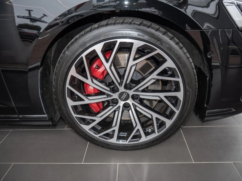 Audi S8 QUATTRO MATRIX B&O HEAD UP 360 PANO AUDI-EXCLUSIVE, снимка 3 - Автомобили и джипове - 51509057