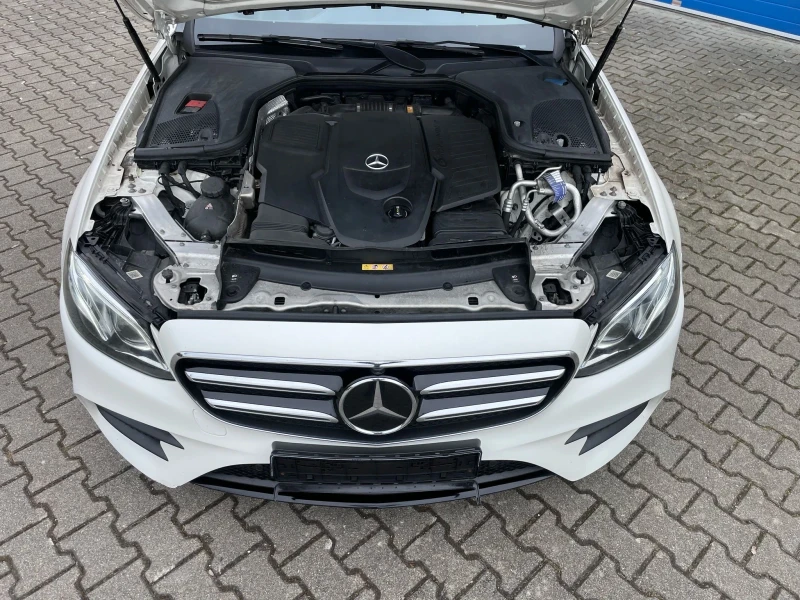 Mercedes-Benz E 400, снимка 9 - Автомобили и джипове - 51892204
