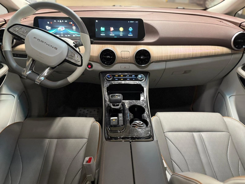 DONGFENG M4-YACHT FORTHING 4 U TOUR, снимка 8 - Автомобили и джипове - 51911353