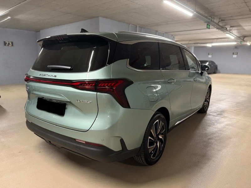 DONGFENG M4-YACHT FORTHING 4 U TOUR, снимка 4 - Автомобили и джипове - 51911353