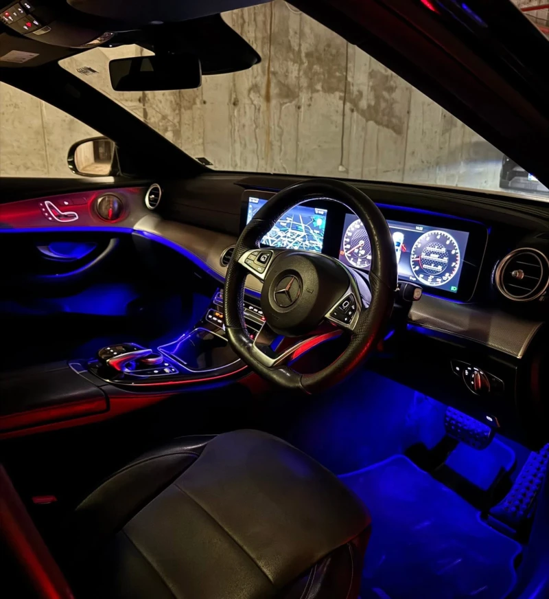 Mercedes-Benz E 220, снимка 7 - Автомобили и джипове - 52998031