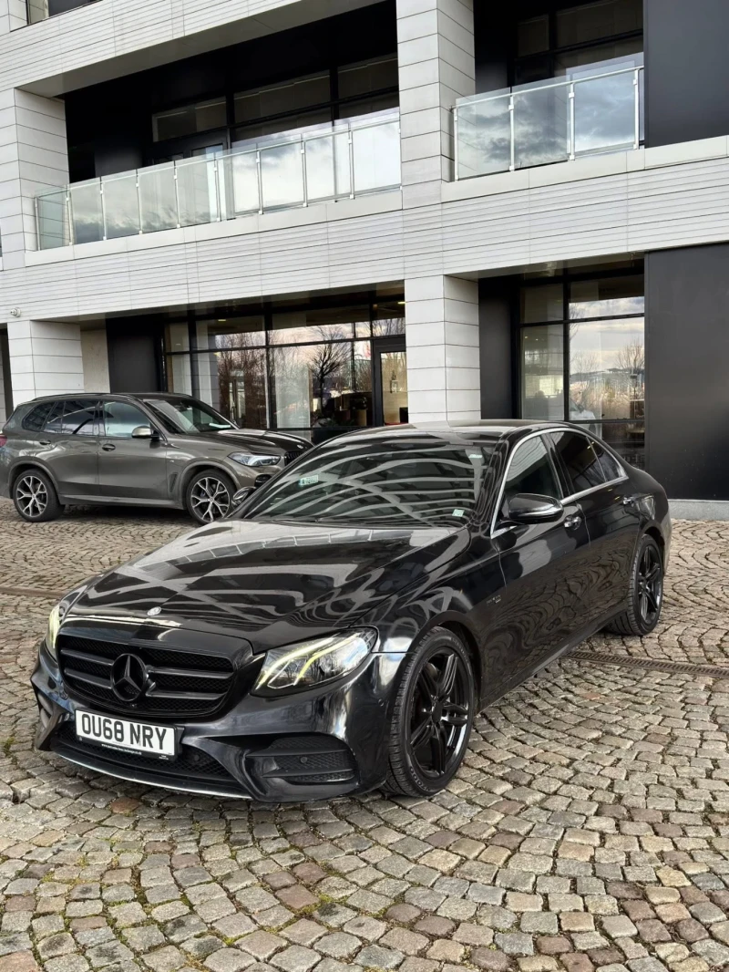 Mercedes-Benz E 220, снимка 3 - Автомобили и джипове - 52998031