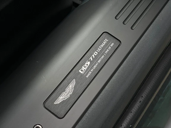 Aston Martin DBS = Carbon Ceramic Brakes = Гаранция - изображение 8