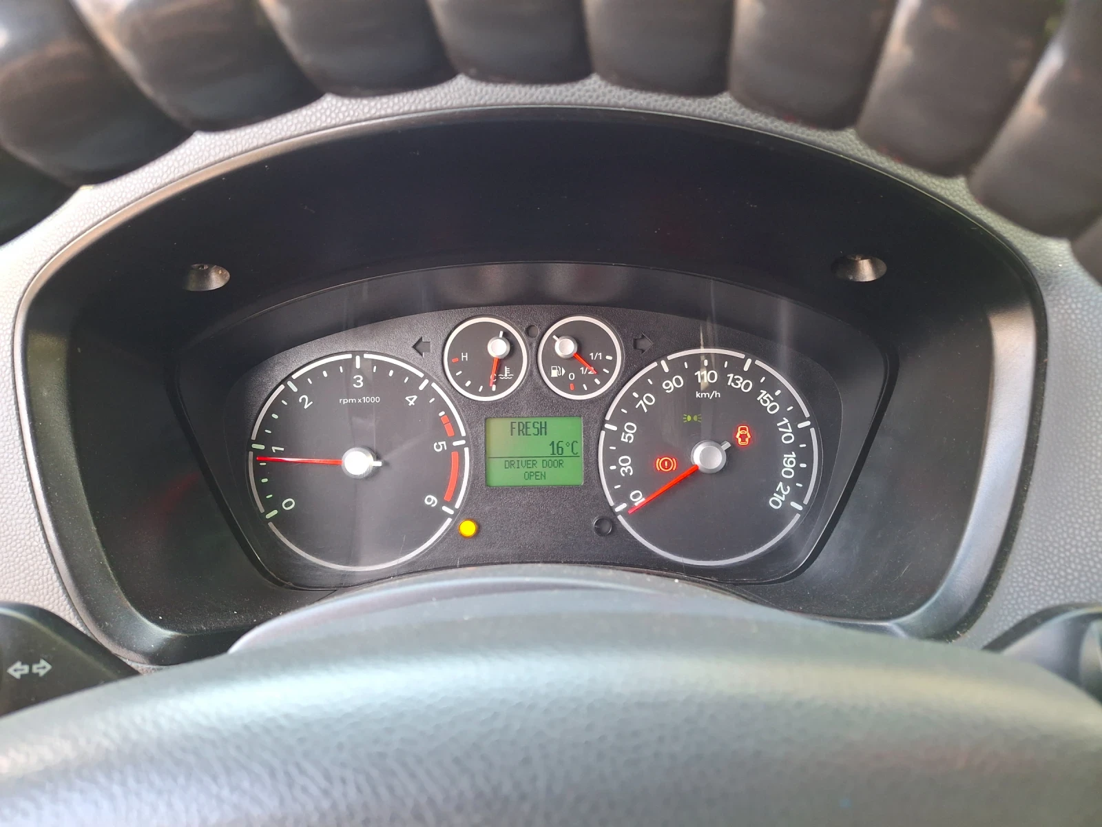 Ford Connect 1.8 TDCi - изображение 6