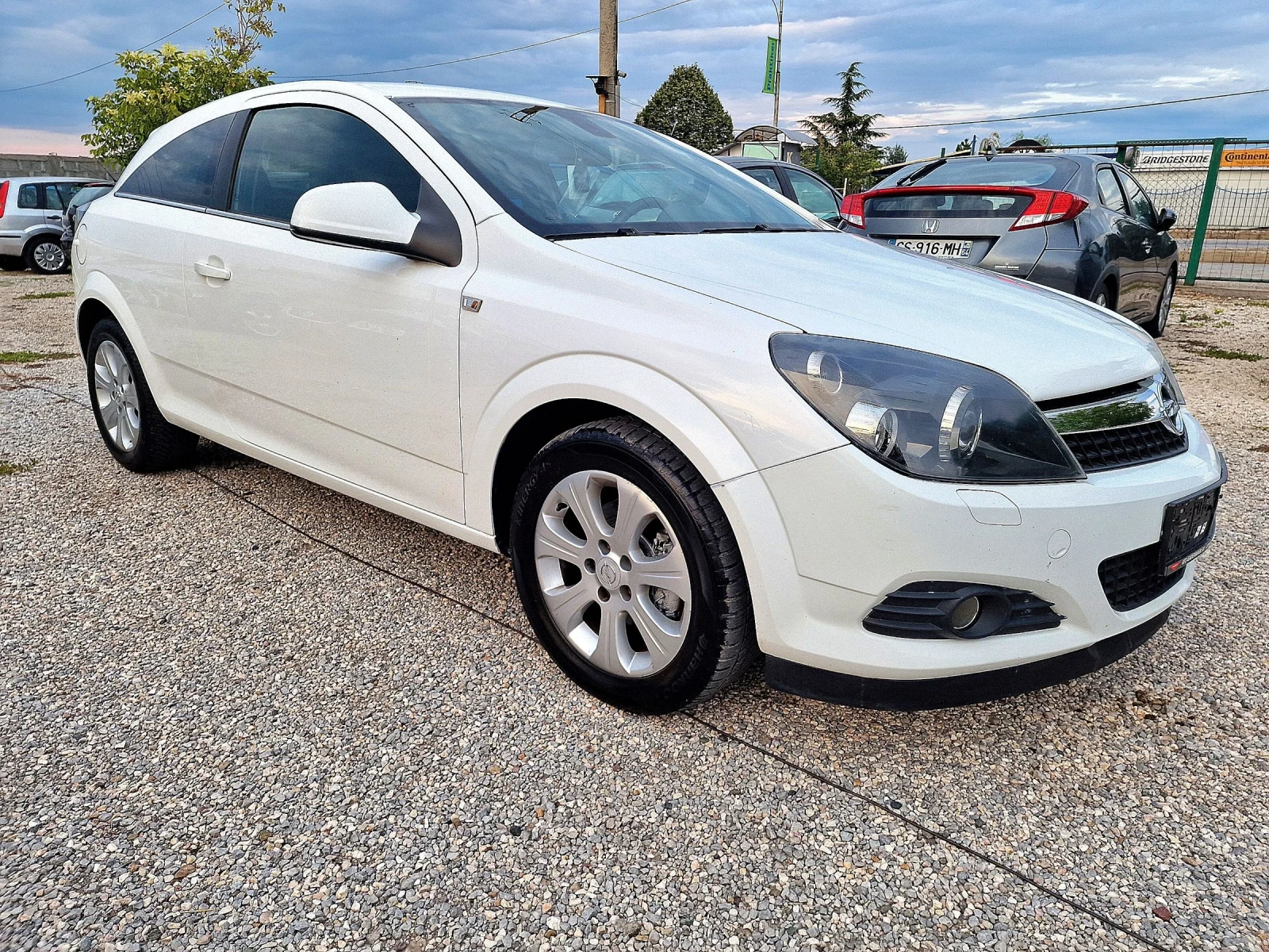 Opel Astra GTC COUPE FACELIFT - [1] 