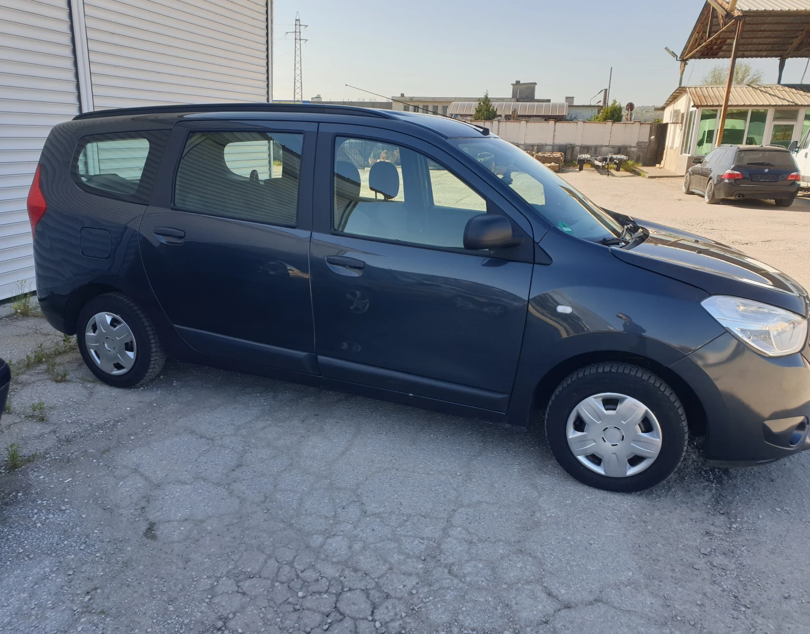 Dacia Lodgy 1.6 - изображение 5