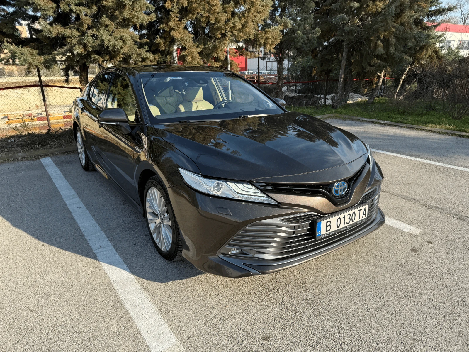 Toyota Camry Luxury | Mobile.bg   1