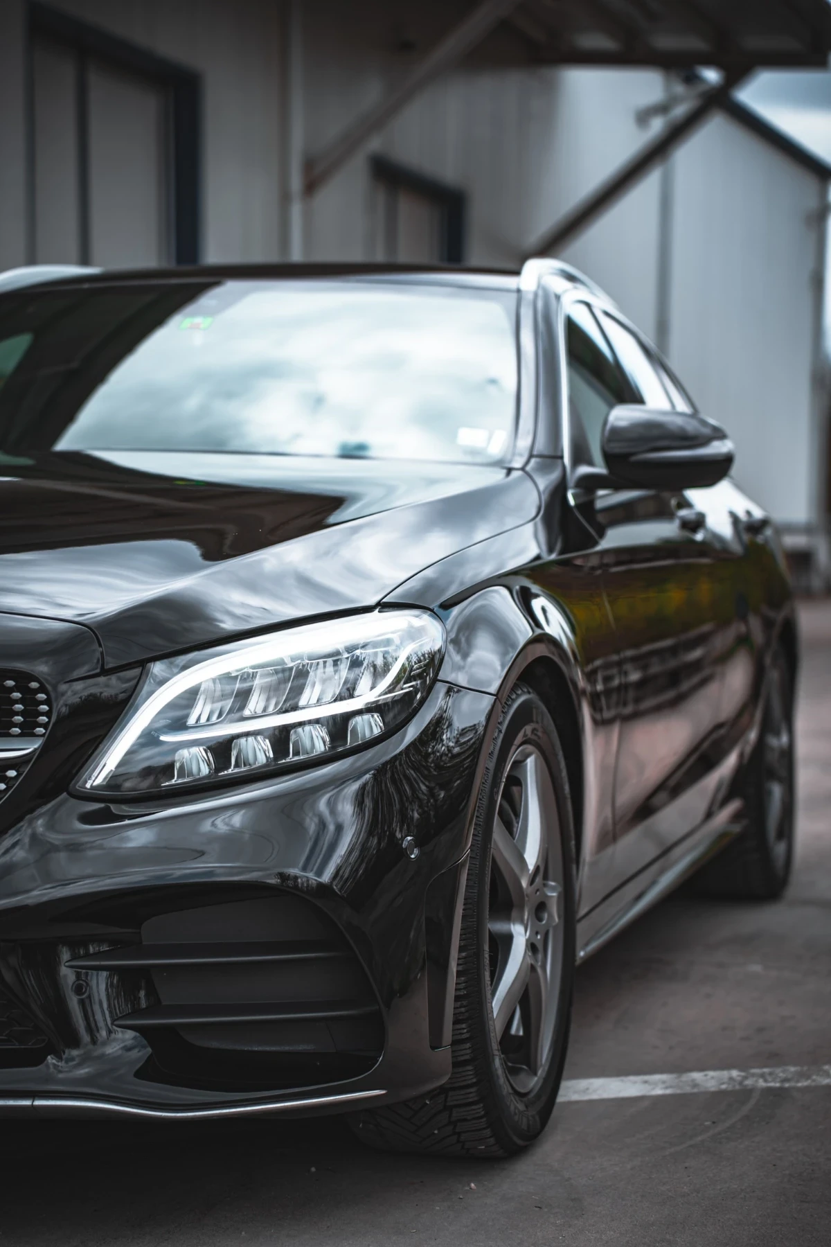 Mercedes-Benz C 220 AMG LINE  - изображение 3