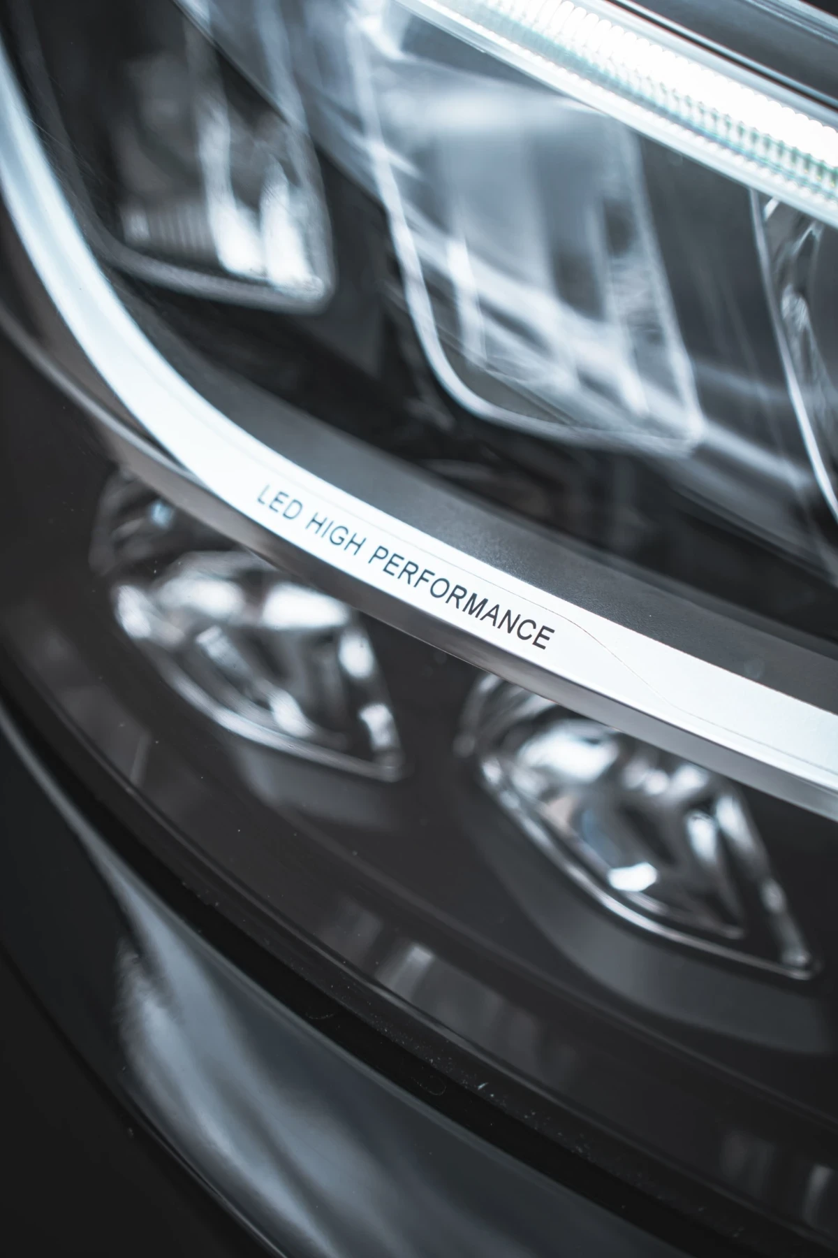 Mercedes-Benz C 220 AMG LINE  - изображение 6