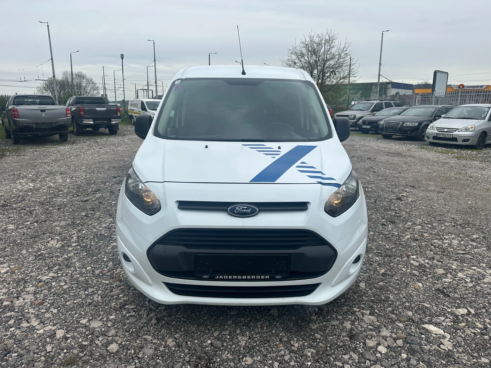 Ford Connect 1.5DURA-TORQ 101kc EURO6 - изображение 8