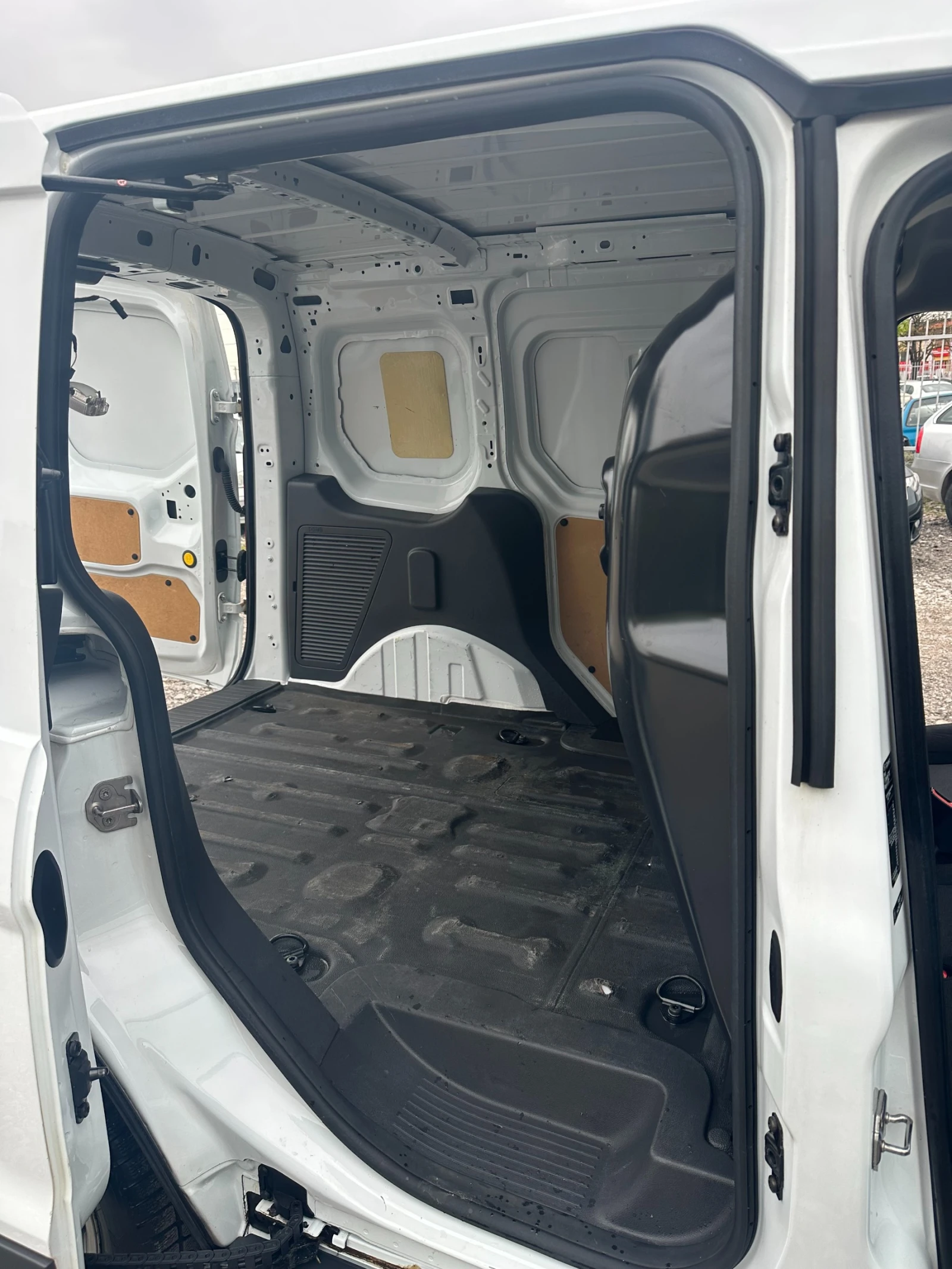 Ford Connect 1.5DURA-TORQ 101kc EURO6 | Mobile.bg   14