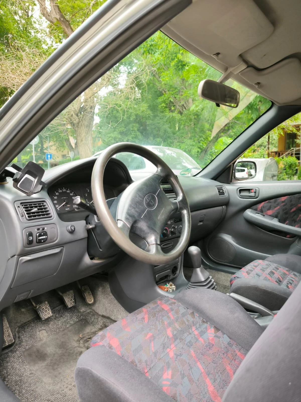 Toyota Corolla  - изображение 8