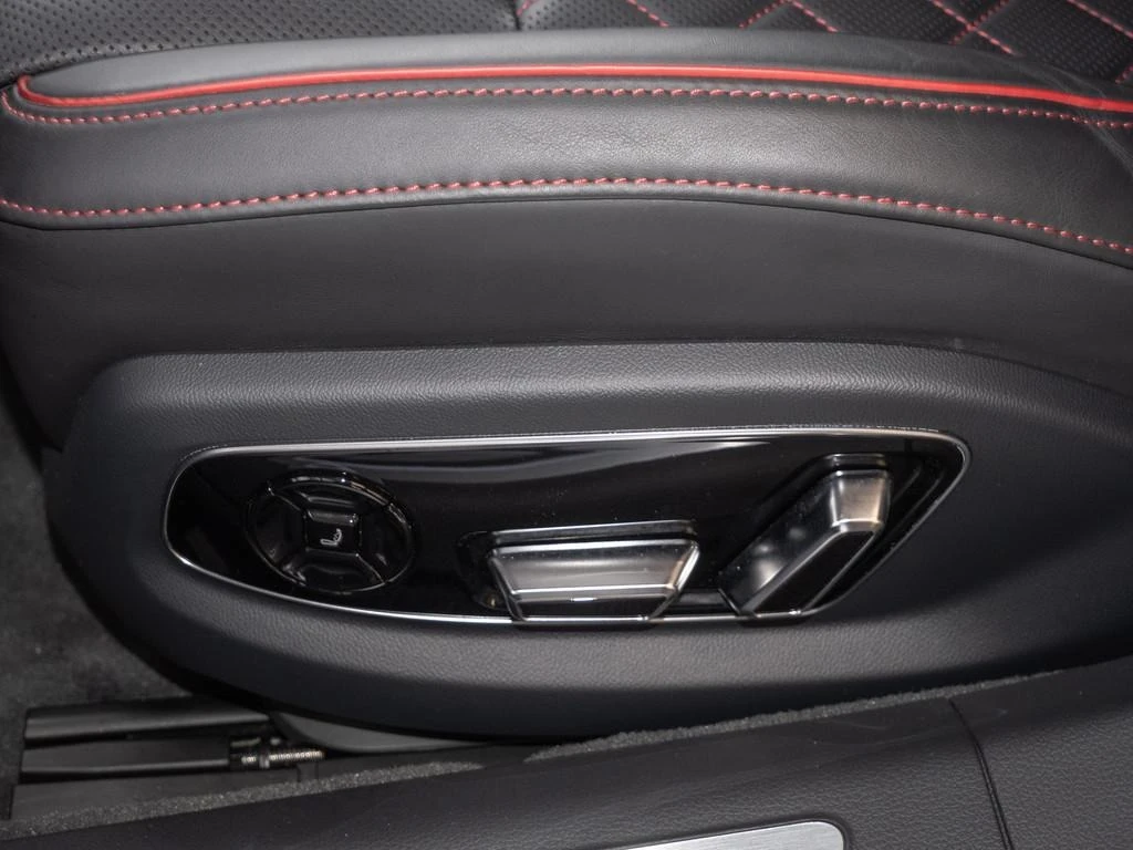 Audi S8 QUATTRO MATRIX B&O HEAD UP 360 PANO AUDI-EXCLUSIVE - изображение 5