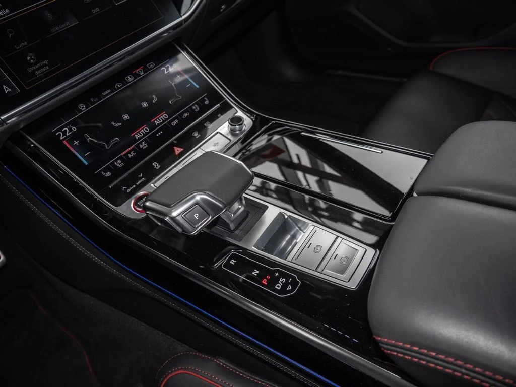 Audi S8 QUATTRO MATRIX B&O HEAD UP 360 PANO AUDI-EXCLUSIVE - изображение 9