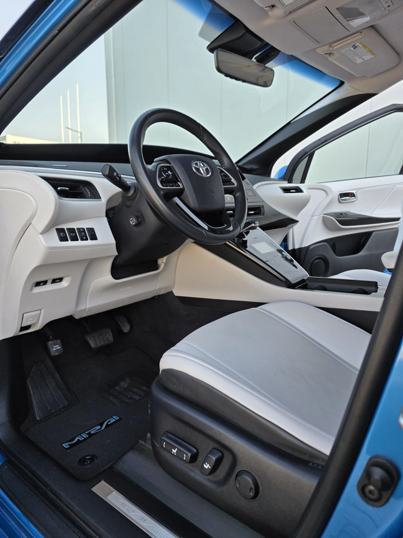 Toyota Mirai | Mobile.bg   15