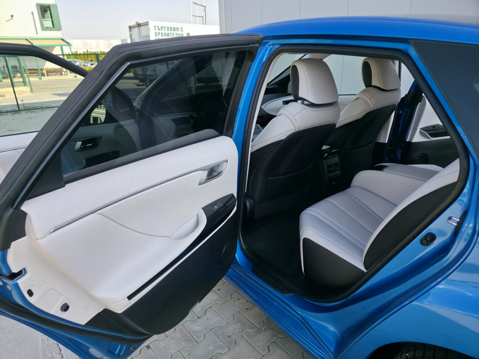 Toyota Mirai  - изображение 10