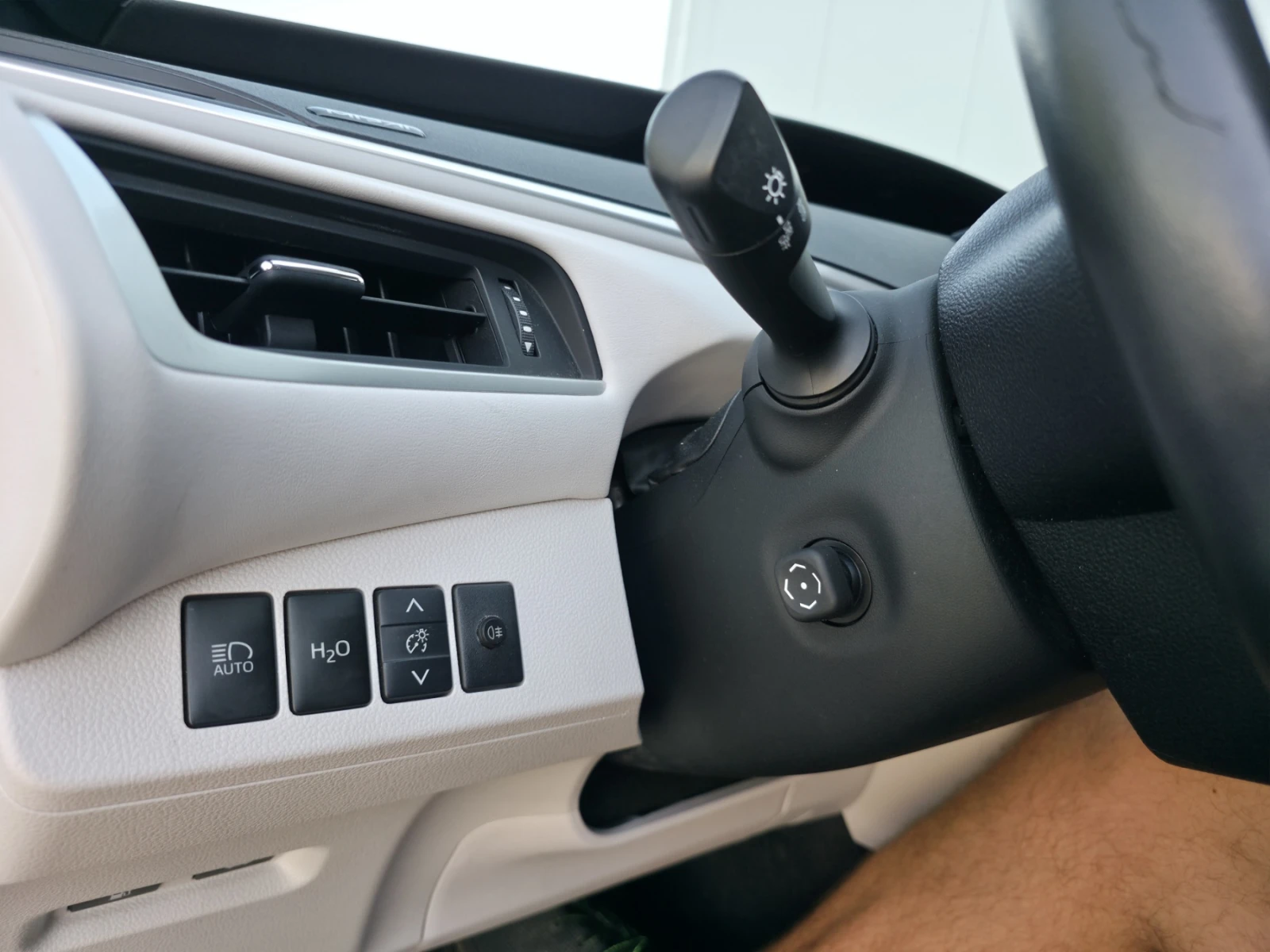 Toyota Mirai | Mobile.bg   11