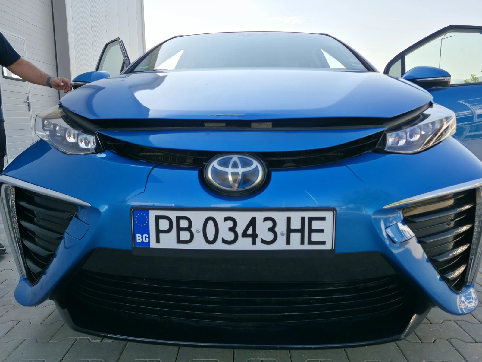 Toyota Mirai  - изображение 7