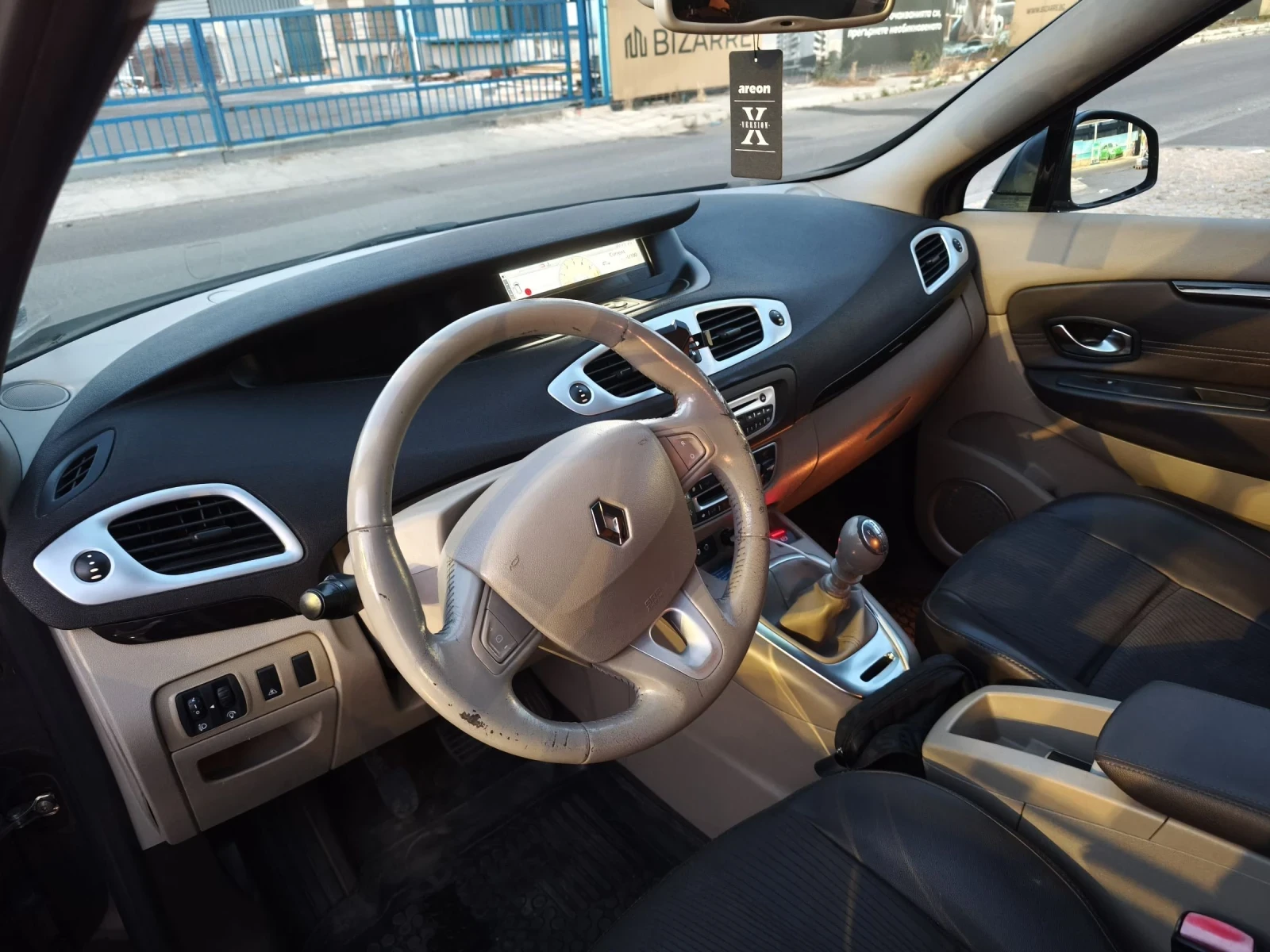 Renault Grand scenic  - изображение 10