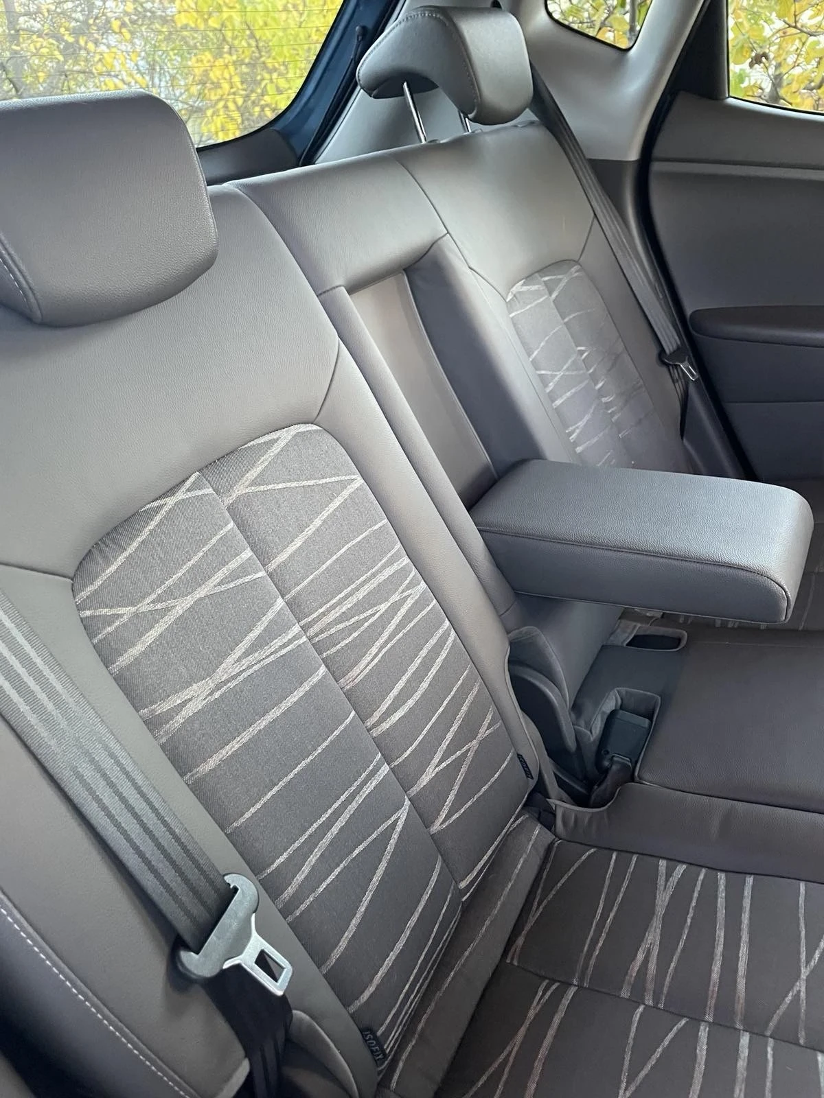 Kia Venga 1.6 бензин / ГАЗ - изображение 10