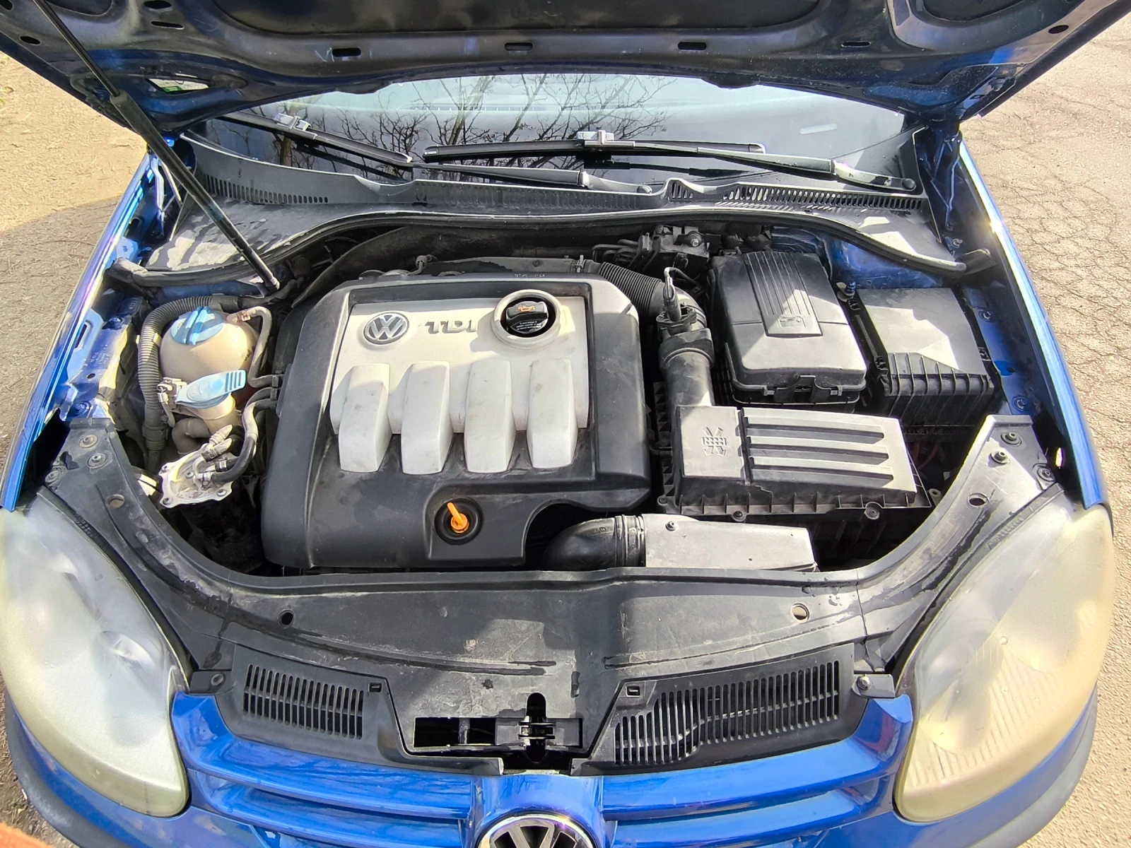 VW Golf 1.9 TDI 105 к.с. - изображение 8