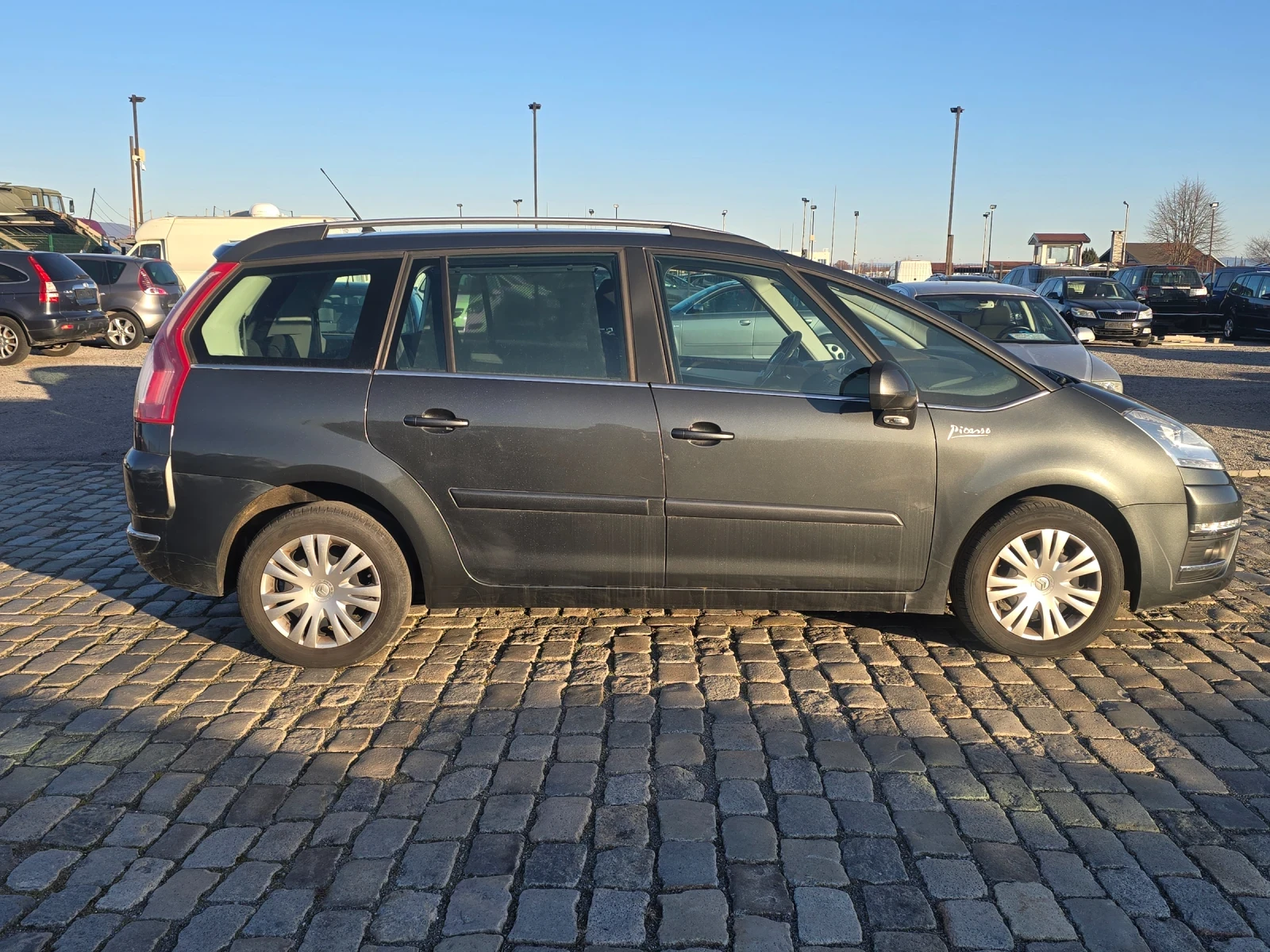 Citroen C4 Picasso 1.6HDI 112кс 7 места ЕВРО 5 - изображение 5