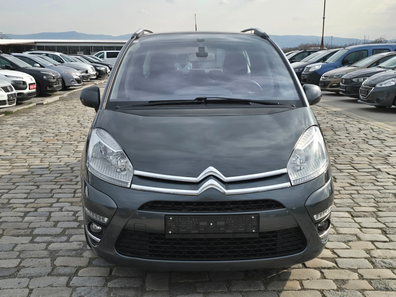 Citroen C4 Picasso 1.6HDI 112кс 7 места ЕВРО 5, снимка 2 - Автомобили и джипове - 53147604