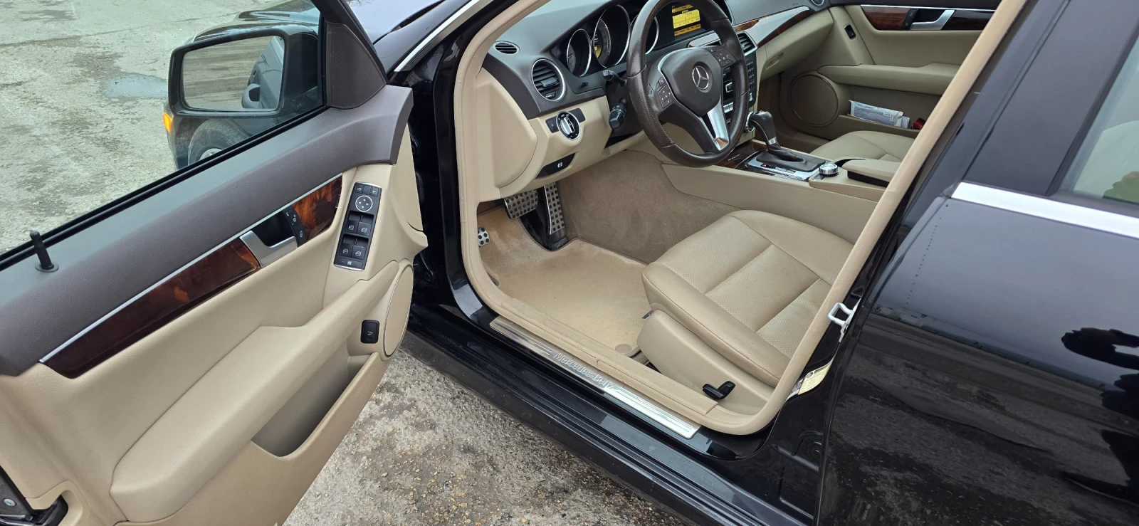 Mercedes-Benz C 250 2.5 - изображение 10