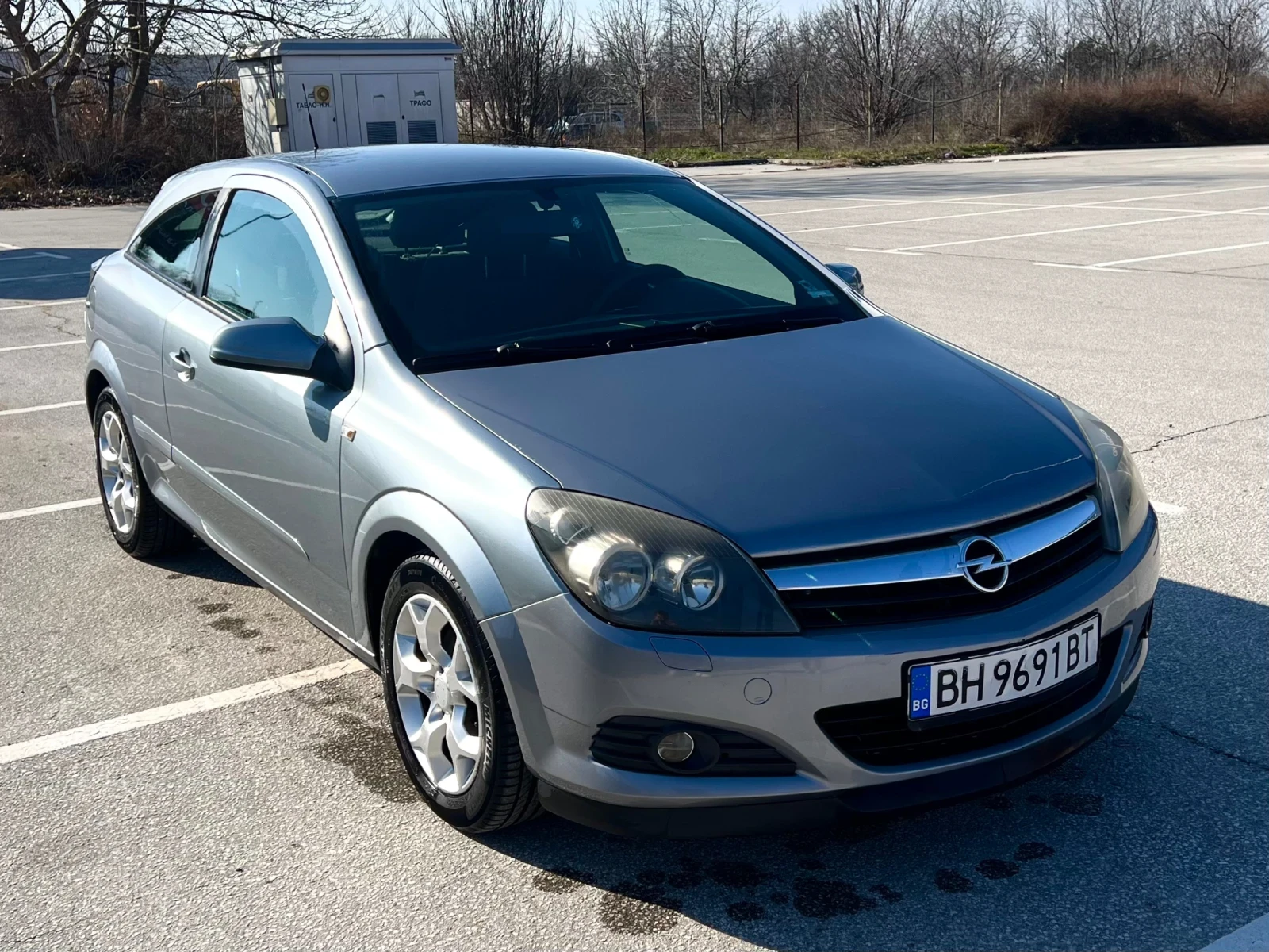Opel Astra 1.8i GTC, снимка 2 - Автомобили и джипове - 53722266